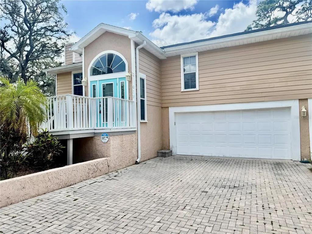 419 Kentucky Avenue Crystal Beach FL 34681