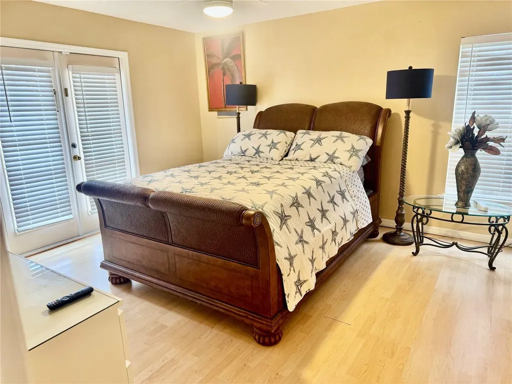 419 Kentucky Avenue Crystal Beach FL 34681
