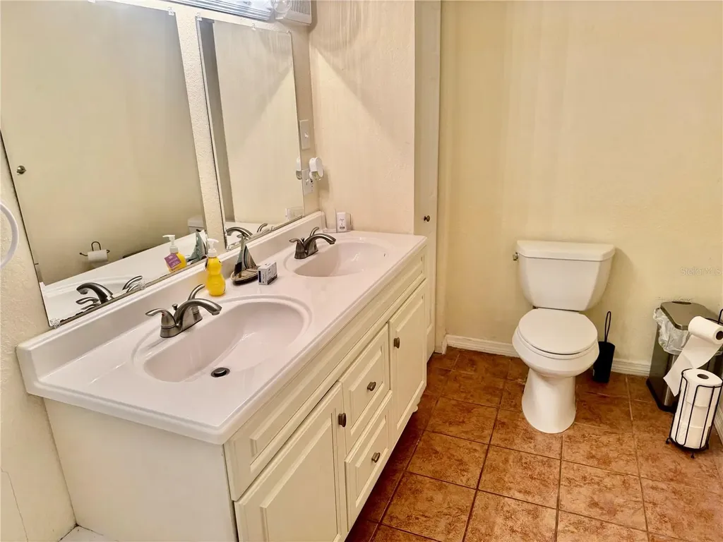 419 Kentucky Avenue Crystal Beach FL 34681