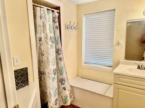 419 Kentucky Avenue Crystal Beach FL 34681