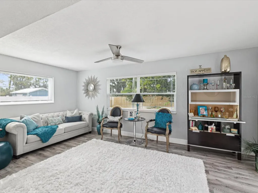 10264 Oakhurst Road Largo FL 33774