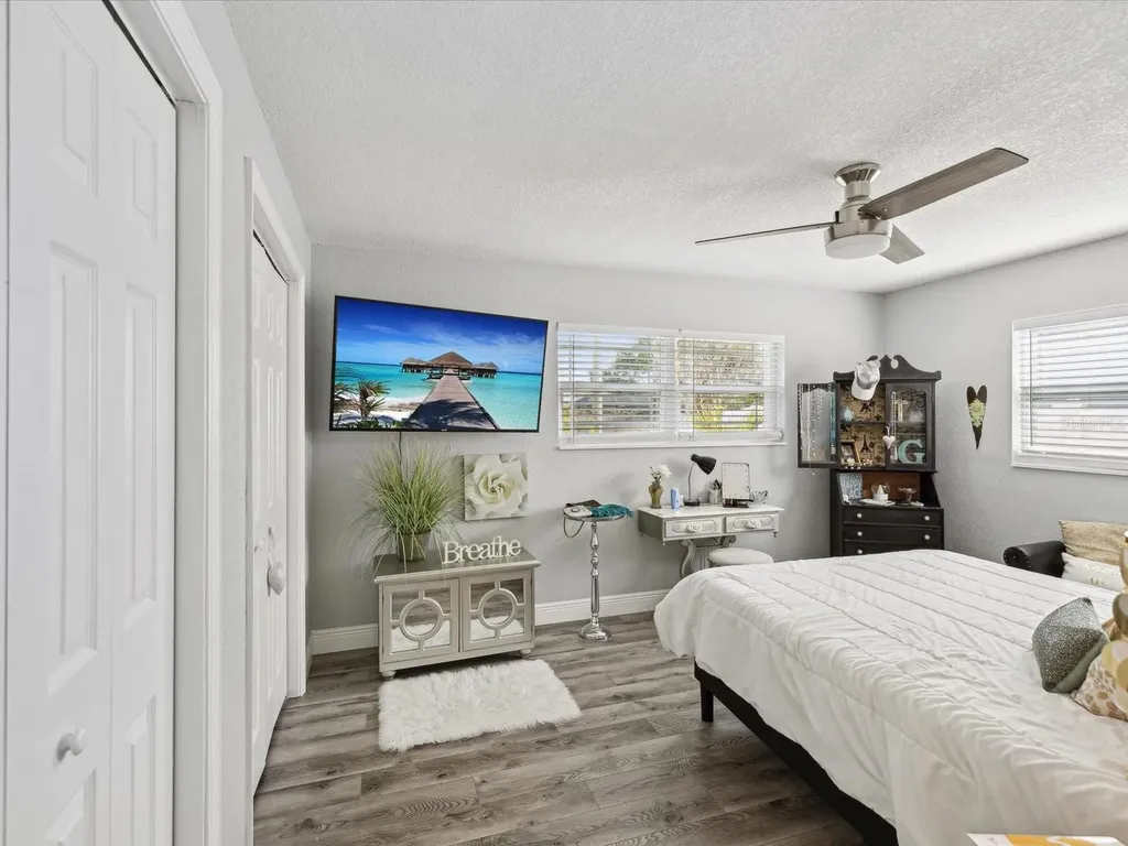 10264 Oakhurst Road Largo FL 33774