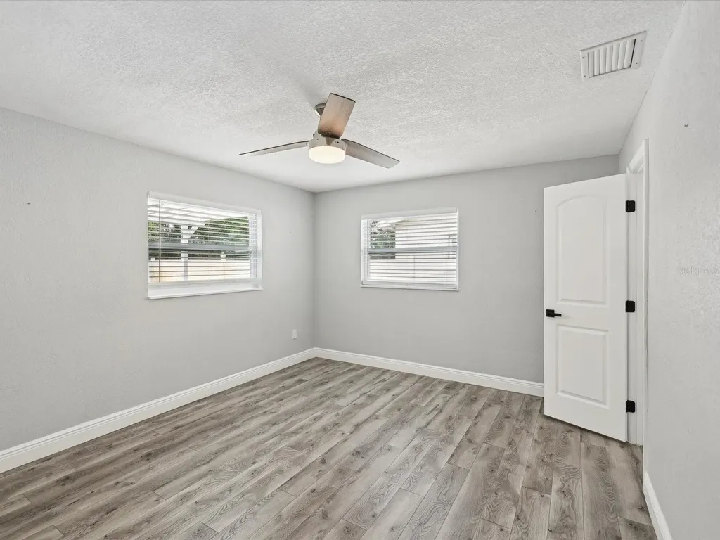 10264 Oakhurst Road Largo FL 33774