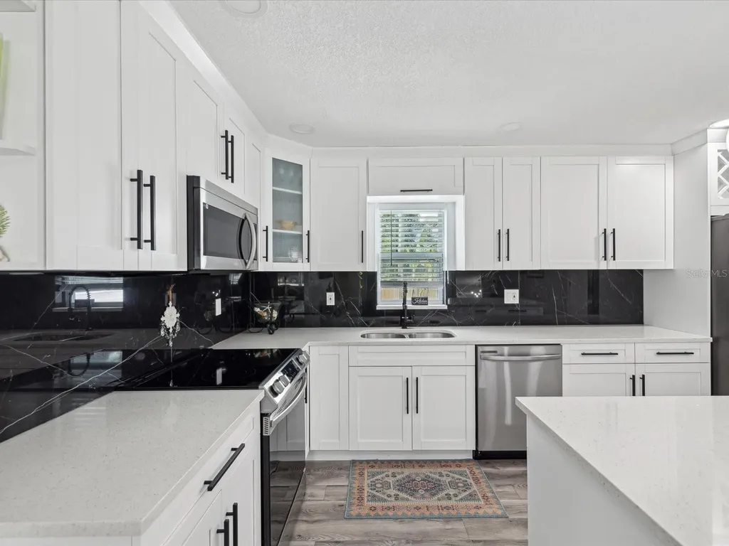 10264 Oakhurst Road Largo FL 33774