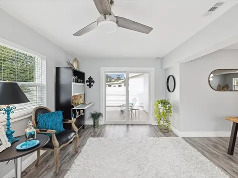 10264 Oakhurst Road Largo FL 33774