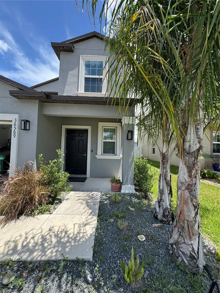 36569 Smithfield Lane Zephyrhills FL 33541