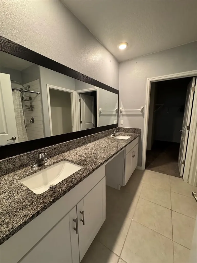 36569 Smithfield Lane Zephyrhills FL 33541