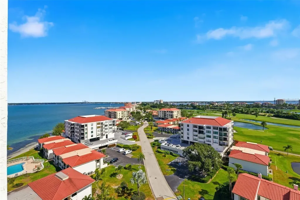6265 Sun Boulevard St Petersburg FL 33715