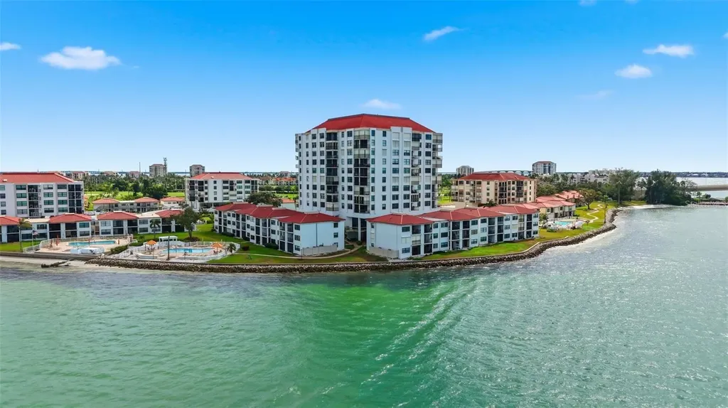 6265 Sun Boulevard St Petersburg FL 33715