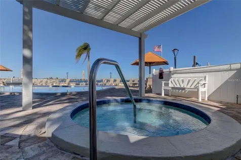 6265 Sun Boulevard St Petersburg FL 33715