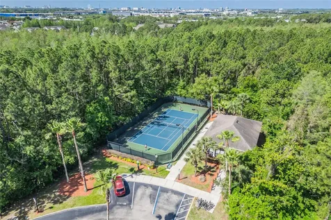 3611 Conroy Road Orlando FL 32839