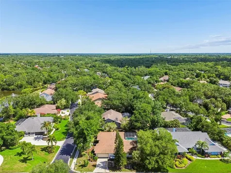 4627 Trails Drive Sarasota FL 34232