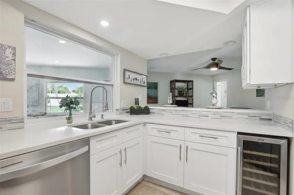 7698 Cardiff Court St Petersburg FL 33709