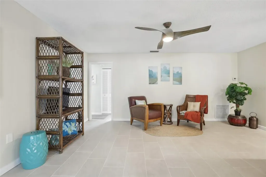 7698 Cardiff Court St Petersburg FL 33709