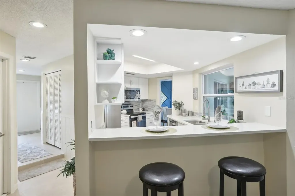 7698 Cardiff Court St Petersburg FL 33709