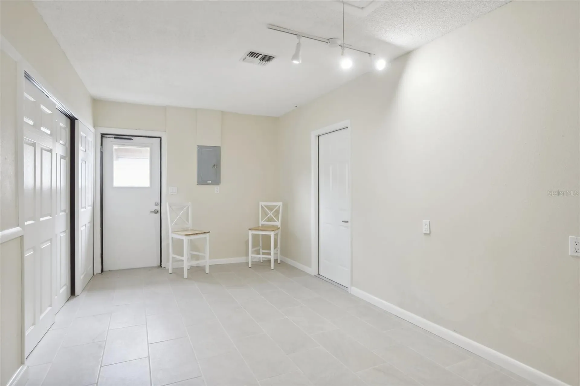 7698 Cardiff Court St Petersburg FL 33709