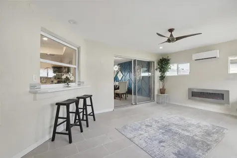 7698 Cardiff Court St Petersburg FL 33709