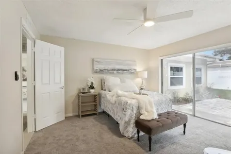 7698 Cardiff Court St Petersburg FL 33709