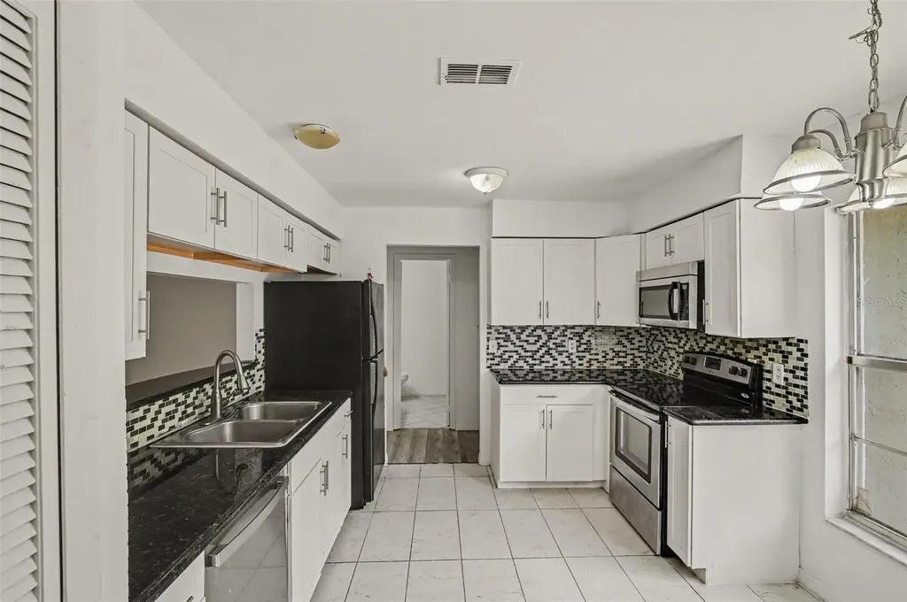 7774 Barberry Drive Orlando FL 32835