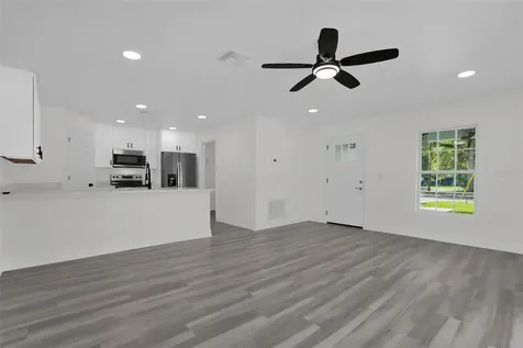 1704 W 15th Street Sanford FL 32771