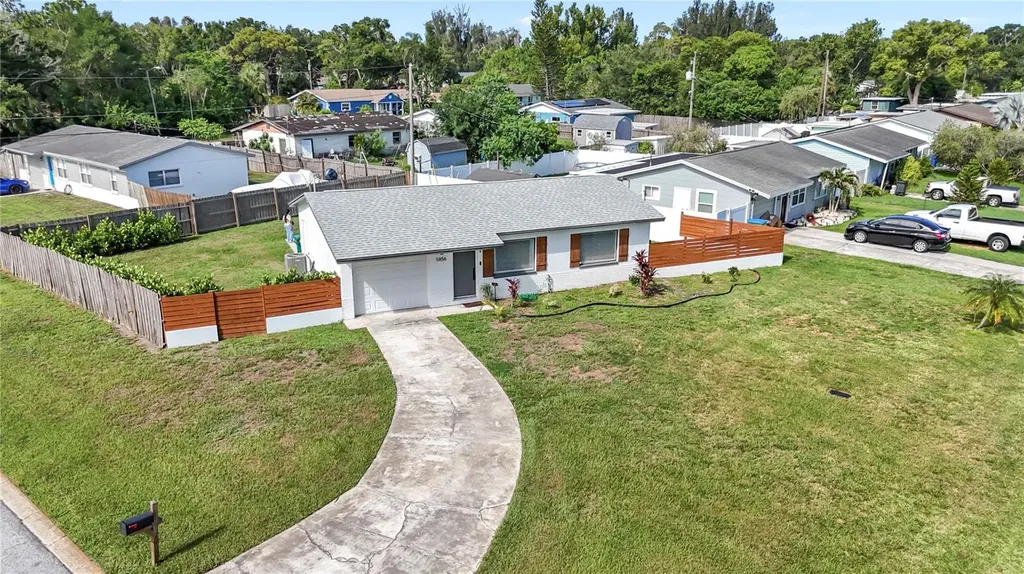 5856 Mckee Lake Drive N St Petersburg FL 33709