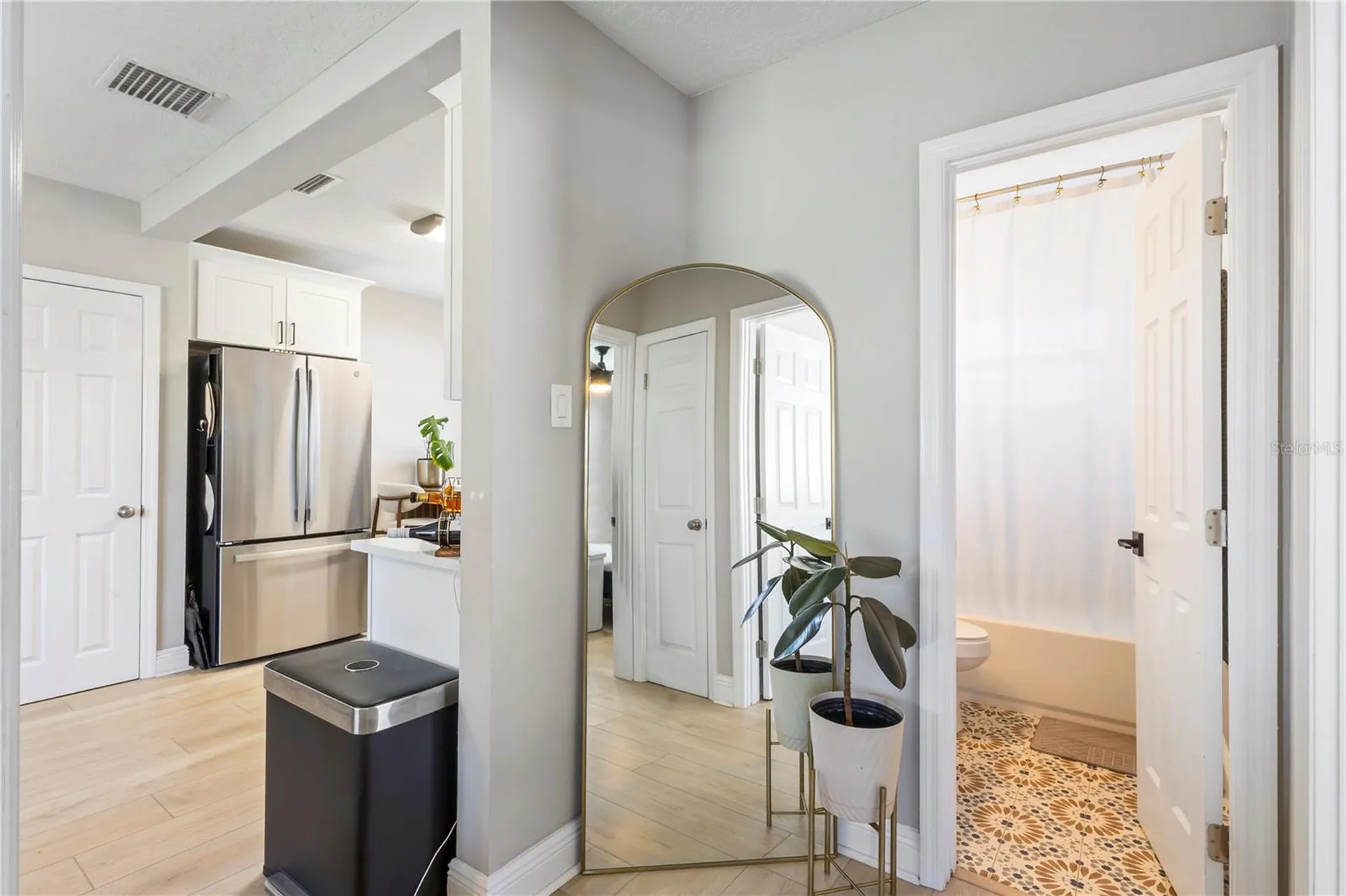 5856 Mckee Lake Drive N St Petersburg FL 33709