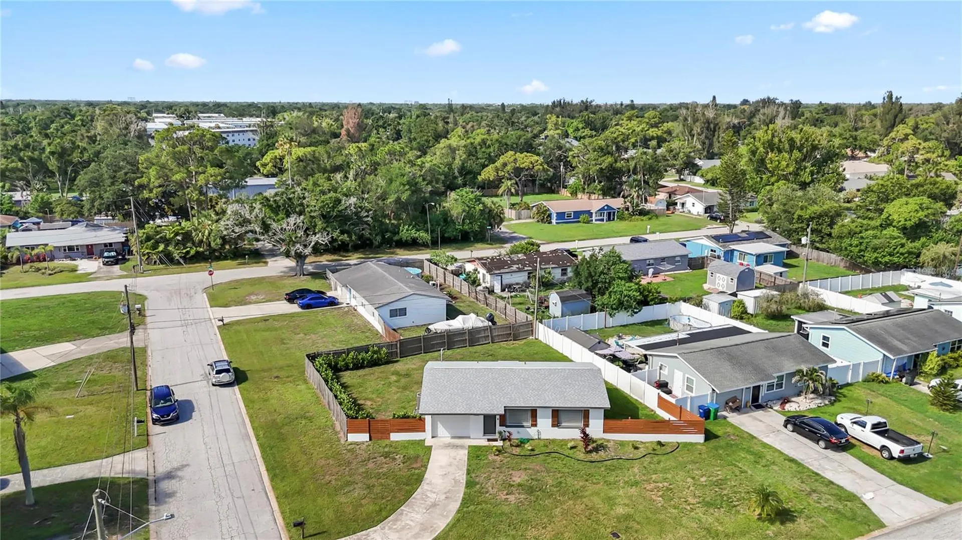 5856 Mckee Lake Drive N St Petersburg FL 33709