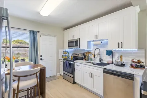 5856 Mckee Lake Drive N St Petersburg FL 33709