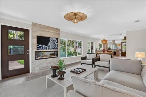 418 Sapphire Drive Sarasota FL 34234
