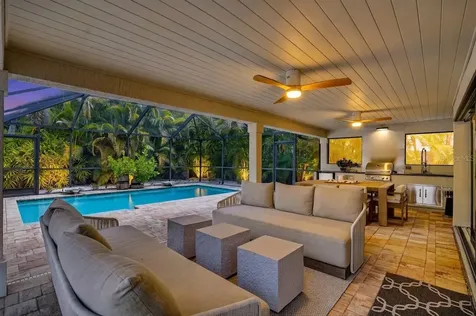 418 Sapphire Drive Sarasota FL 34234