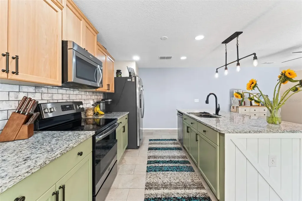 109 Thornberry Branch Lane Daytona Beach FL 32124