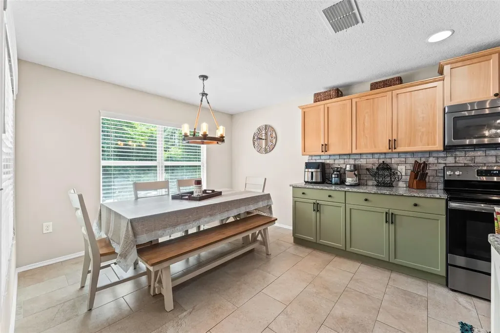 109 Thornberry Branch Lane Daytona Beach FL 32124