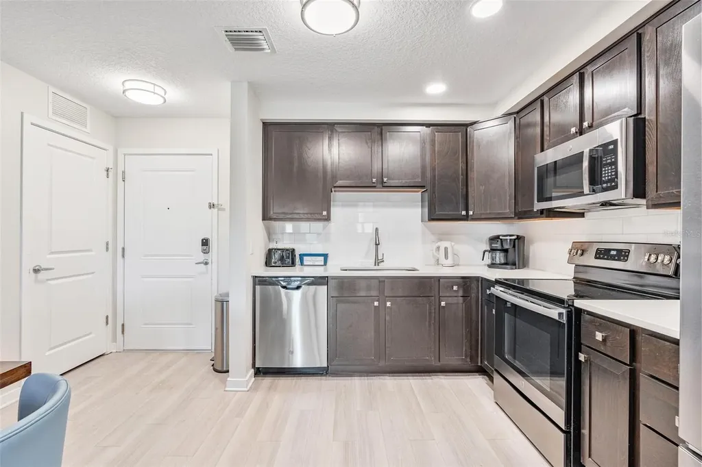4001 Breakview Drive Orlando FL 32819