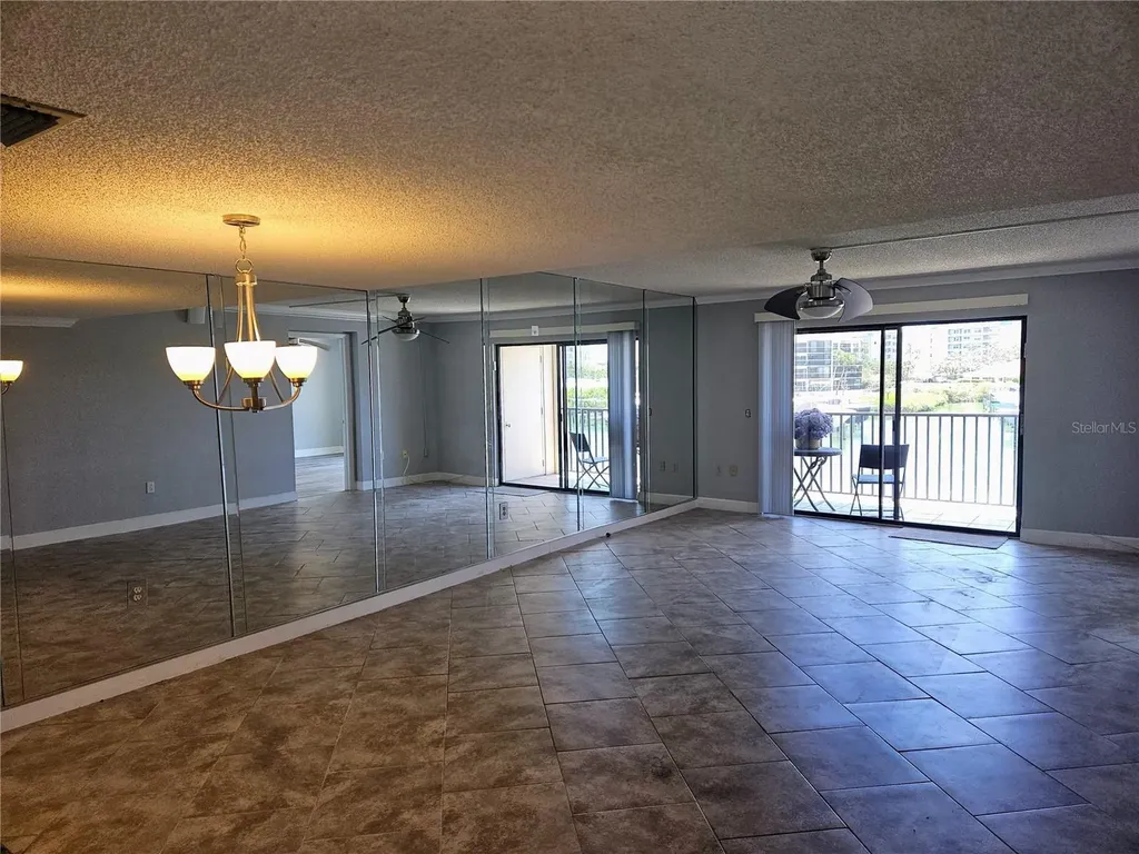 7600 Sun Island Drive S South Pasadena FL 33707