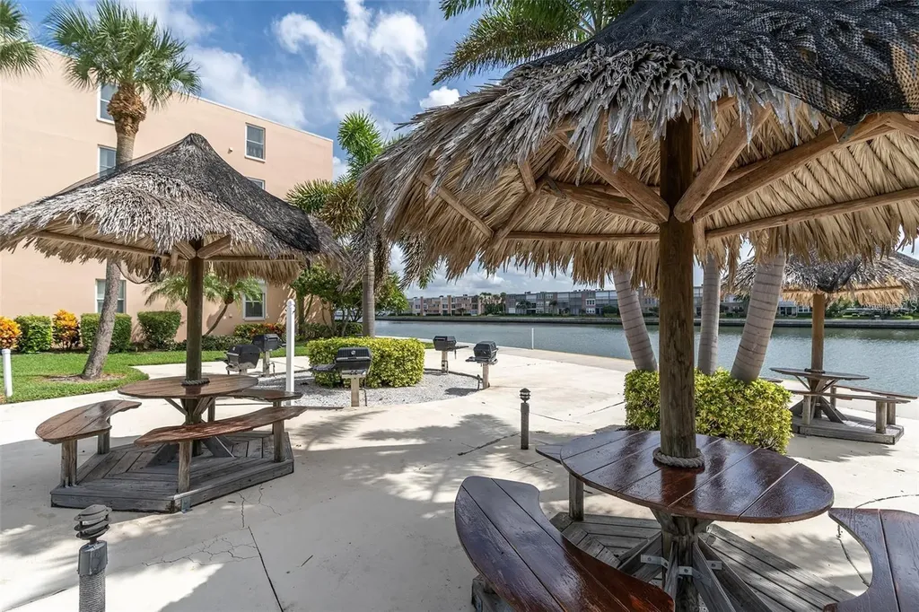 7600 Sun Island Drive S South Pasadena FL 33707