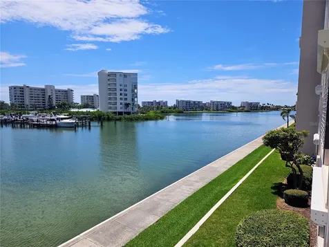 7600 Sun Island Drive S South Pasadena FL 33707