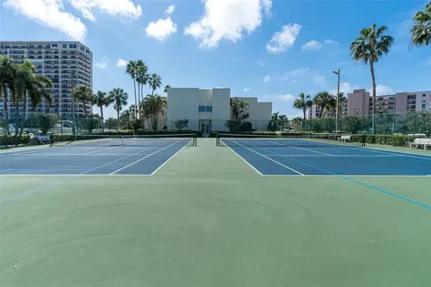 7600 Sun Island Drive S South Pasadena FL 33707