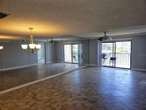 7600 Sun Island Drive S South Pasadena FL 33707