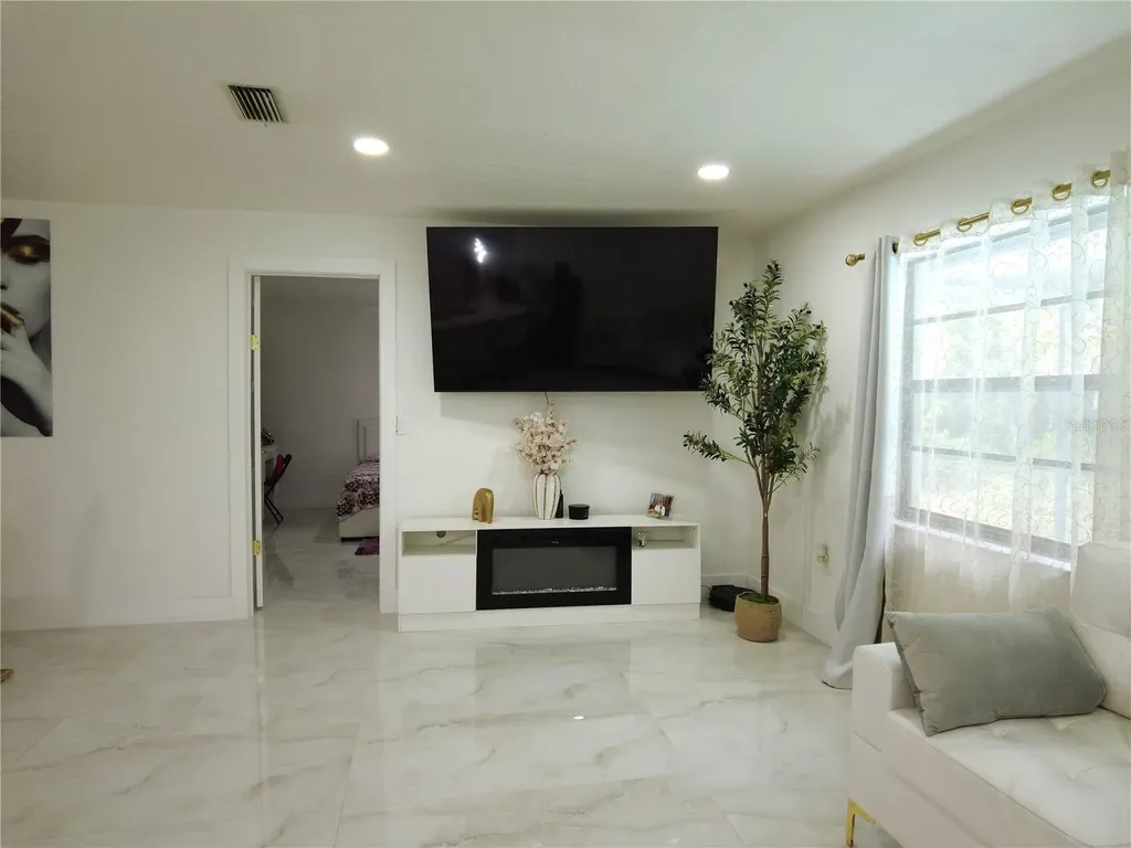 5045 Kenmore Street Spring Hill FL 34608