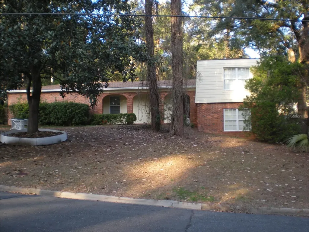 1919 Nanticoke Circle Tallahassee FL 32303