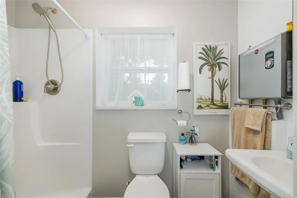 5708 Homecrest Road New Port Richey FL 34652