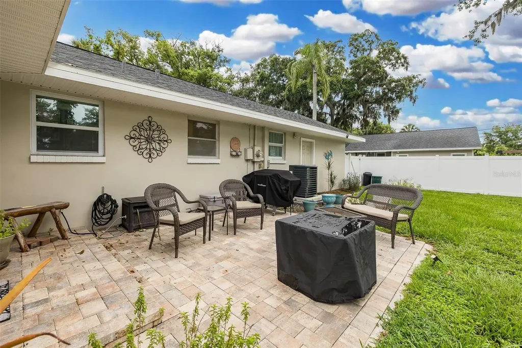5708 Homecrest Road New Port Richey FL 34652