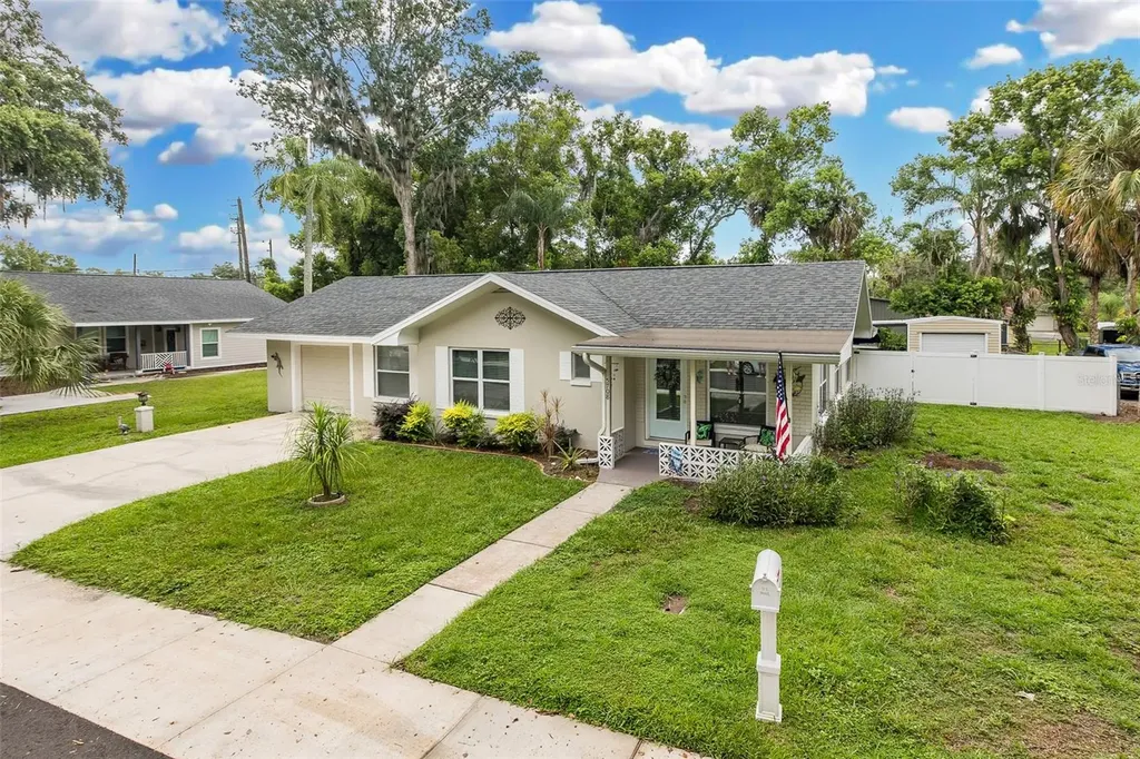 5708 Homecrest Road New Port Richey FL 34652