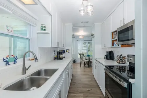 5708 Homecrest Road New Port Richey FL 34652