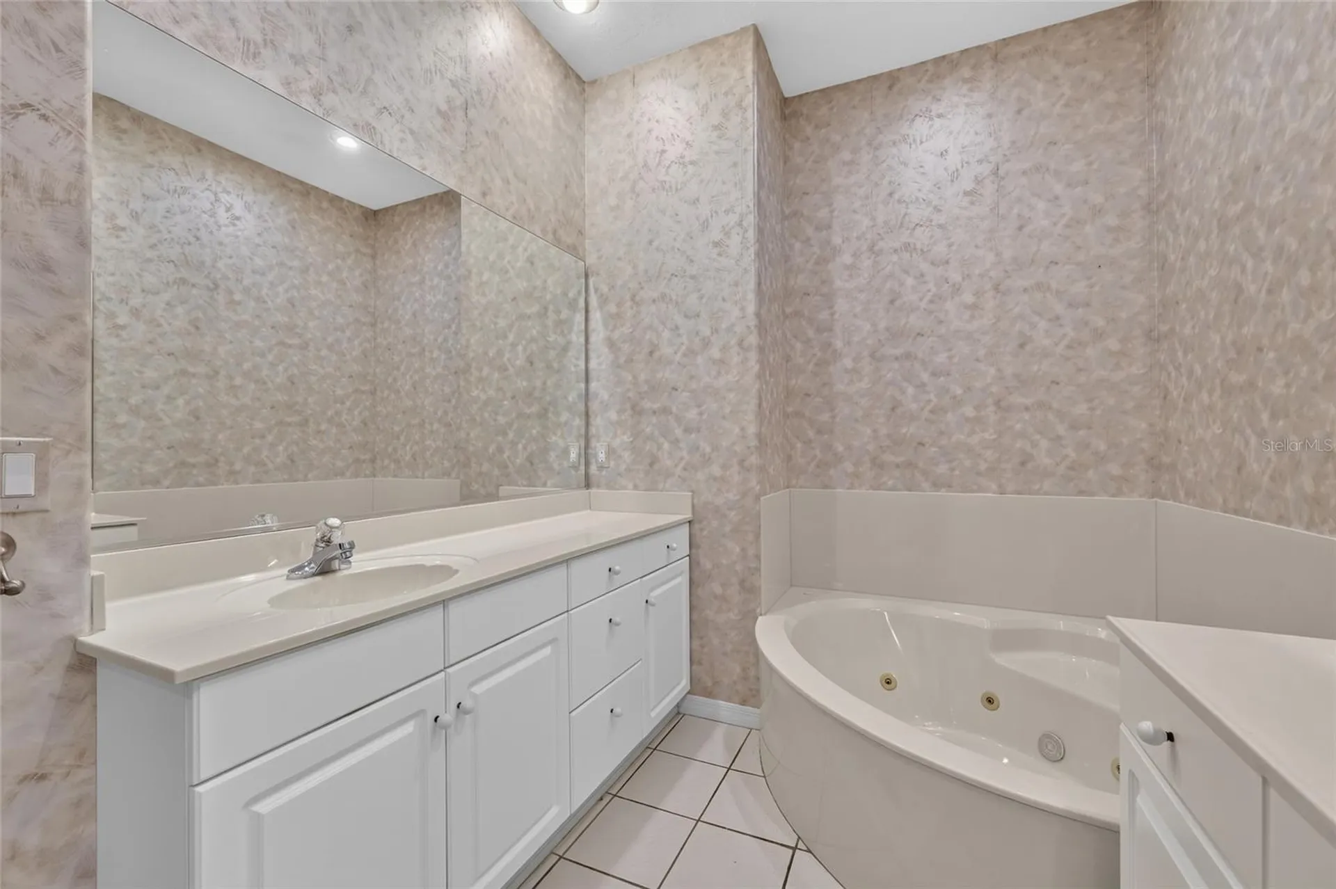 4588 NE 4th Street Ocala FL 34470