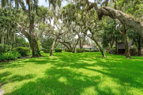 Gran Lac Avenue Belle Isle FL 32812