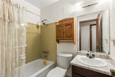 611 N Forrest Avenue Kissimmee FL 34741