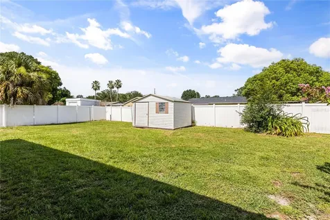 611 N Forrest Avenue Kissimmee FL 34741