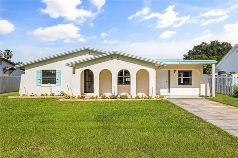 611 N Forrest Avenue Kissimmee FL 34741