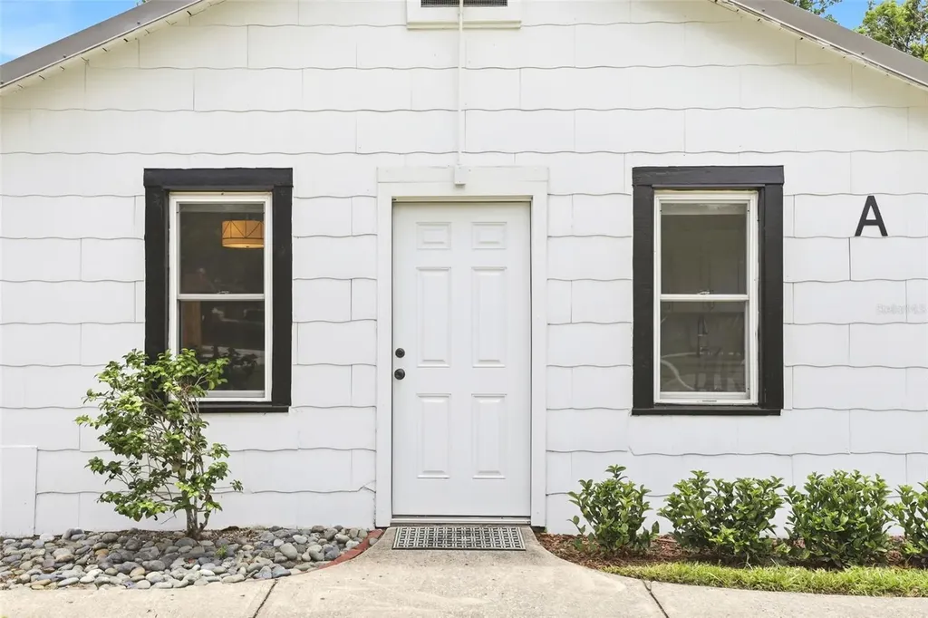 2704 E Jefferson Street Orlando FL 32803